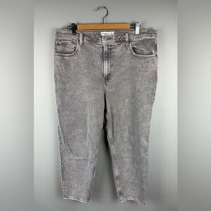 Abercrombie & Fitch 16s Gray Washed High Rise Mom Jeans